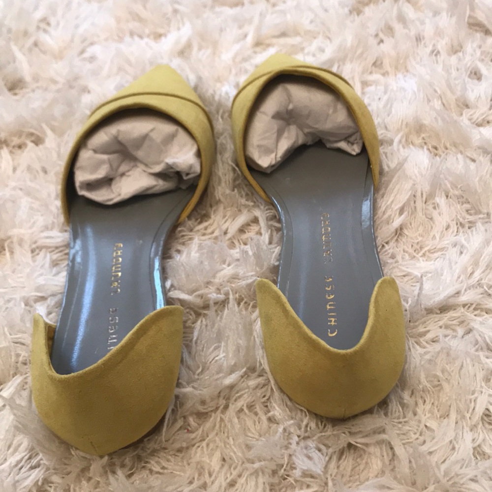 Yellow Flats - Picture 3 of 3